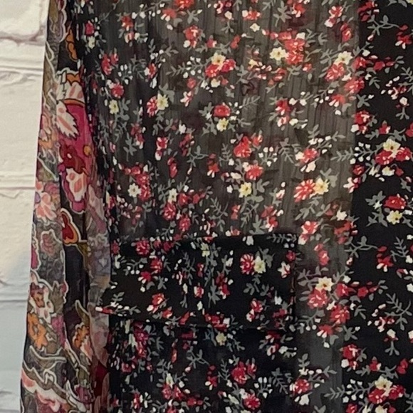 Band of Gypsies Floral Patchwork oversized bohemian Chiffon Blouse -Size Medium - Picture 6 of 6